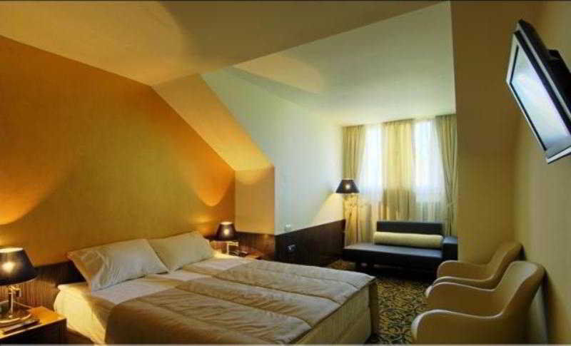 Hotel Hercegovina Ilidža Екстериор снимка